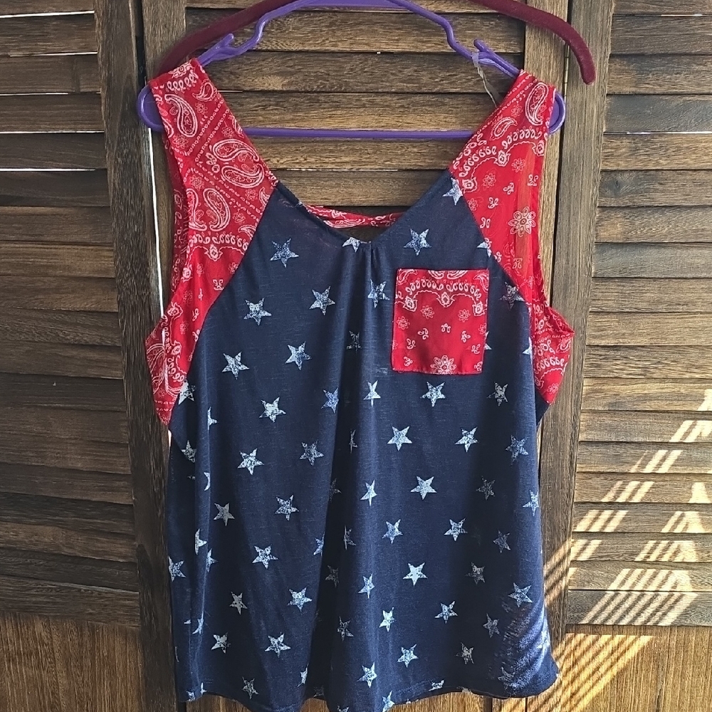 Navy and Red Star Patterned Women's Tank Top